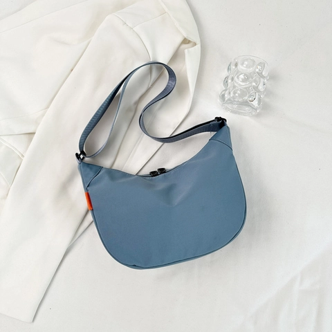 Oxford Cloth Crescent Crossbody Bag Large Capacity Half Moon Shoulder Bag With Adjustable Strap Casual Dumpling Bag Trendy