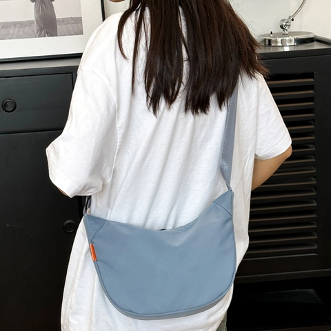 Women Casual Nylon Crescent Shoulder Bag Large Capacity Solid Color Contrast Hobo Crossbody Bag With Adjustable Strap