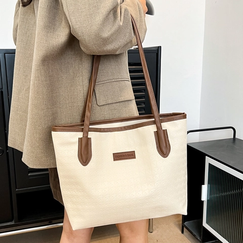 Fashion PU Leather Tote Bag For Women Large Capacity Star Embossed Shoulder Bag Casual Commute Handbag Solid Color Bag