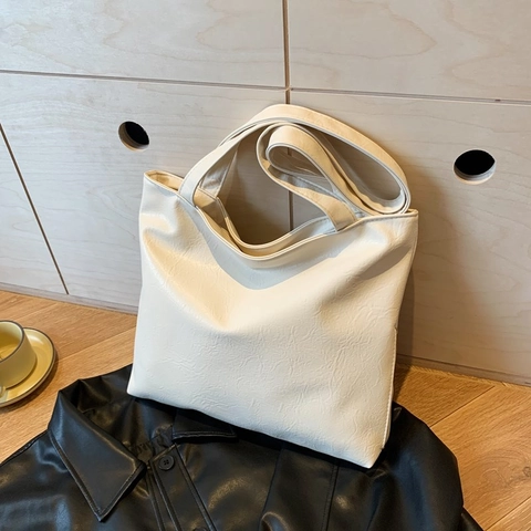 Large Capacity Tote Bag PU Leather Crinkled Texture Minimalist Korean Style Shoulder Handbag For Women Daily Commuting