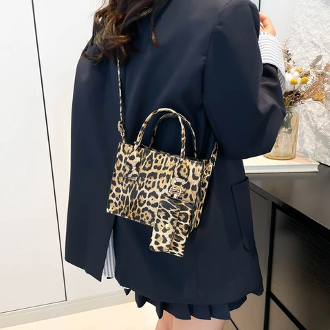 Borsa a Tracolla da Donna con Stampa Animalier Moda in Pelle PU Zebra Leopardata Urban Casual Tote Crossbody Pouch