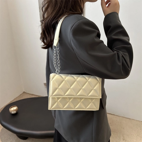 Women Quilted Rhombic Underarm Bag PU Leather Metal Chain Strap Crossbody Small Square Bag Fashion Daily Shoulder Bag