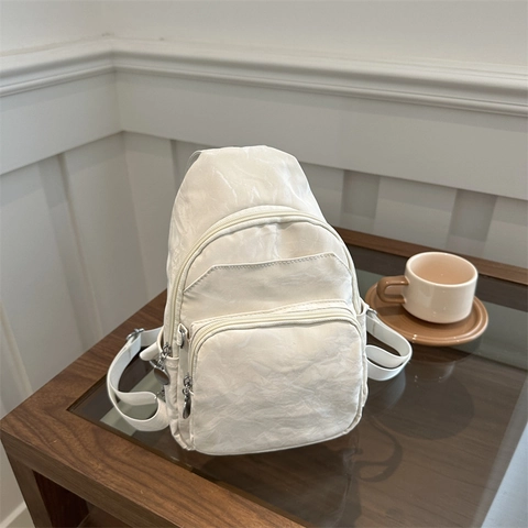 Mochila para Mujer de Tela Arrugada Casual Ligera Moda Bolso de Pecho Diario Viaje Urbano Tendencia Mini Bolso Bandolera