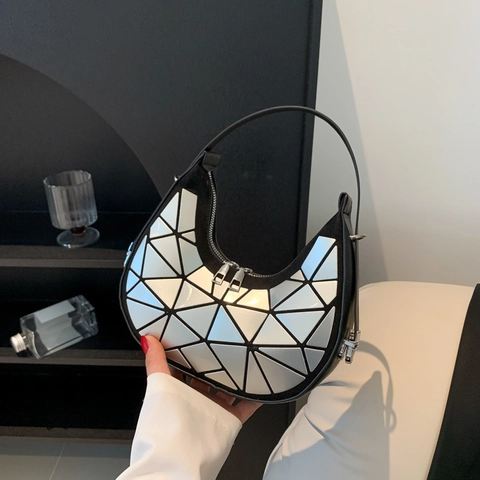 Geometric Patchwork Crescent Shoulder Bag PU Leather Metallic Finish Streetwear Retro Minimalist Women Hobo Underarm Bag