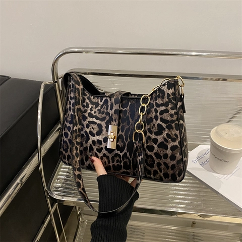 Damen Unterarmtasche Mit Leopardenmuster PU Leder Schultertasche Mit Goldener Kette Und Drehverschluss Pendeln Street Style