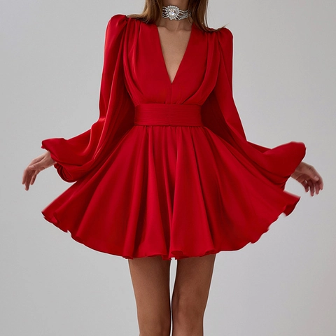 Damen Rotes Französisches Satin Minikleid V-Ausschnitt Lange Laternenärmel Plissierte Taille Elegante Party A-Linie Stil