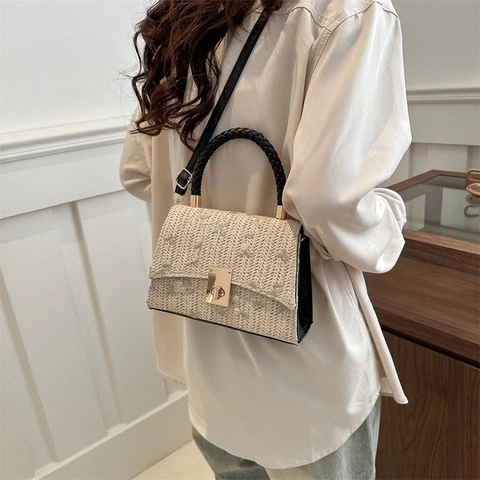 Borsa a Spalla Donna in Paglia Intrecciata con Ricamo Floreale Chiusura a Girello in Metallo Borsa a Tracolla Estiva da Spiaggia