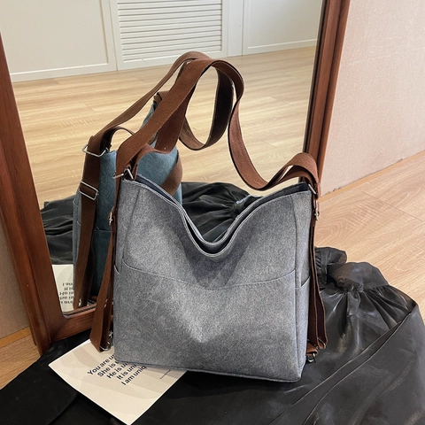 Borsa Tote Vintage Grande Capacità Pelle PU Opaca Borsa A Spalla Da Donna Pendolare Tracolla Larga Regolabile