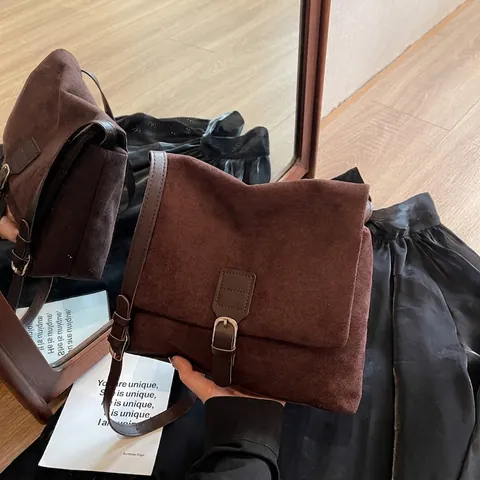 Vintage PU Suede Texture Shoulder Bag For Women Large Capacity Commute Crossbody Underarm Bag Solid Color Messenger Bag