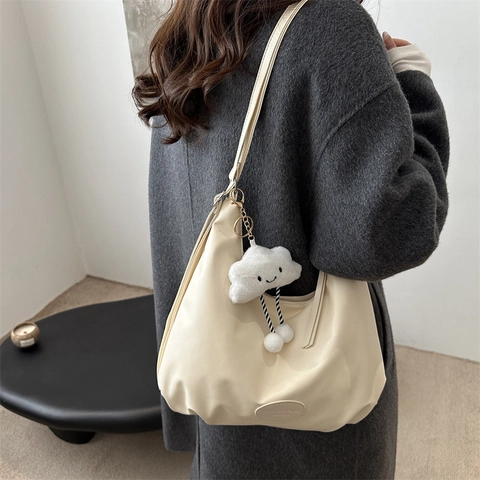 Large Capacity PU Leather Hobo Underarm Bag Minimalist Solid Color Women Shoulder Tote With Cloud Plush Charm