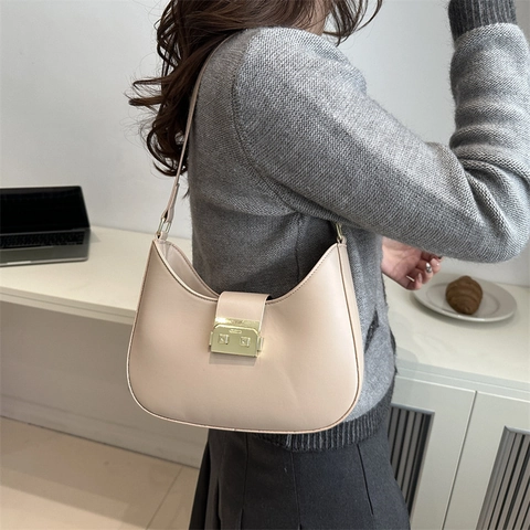 Bolso de Axila de Cuero PU Vintage para Mujer Bolso de Hombro de Media Luna de Color Sólido Con Hebilla Cuadrada Dorada Bolso Hobo