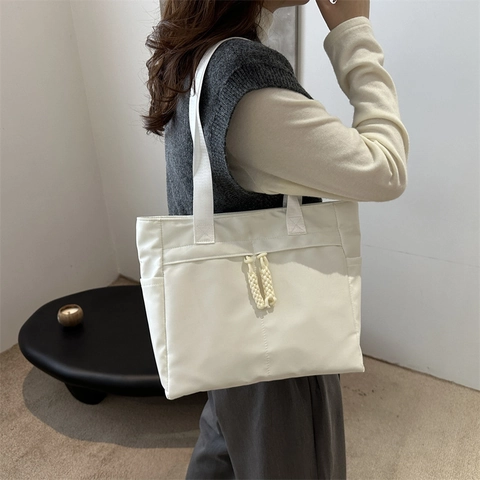 Women Large Capacity Nylon Tote Bag Urban Simple Casual Travel Shoulder Bag With Decorative Woven Pulls Durable Lightweight