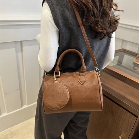 Sac Boston Vintage en Cuir PU à Motif Litchi Pour Femmes Sac à Épaule Décontracté Polyvalent Avec Ensemble de Pochette Ronde Sac à Main