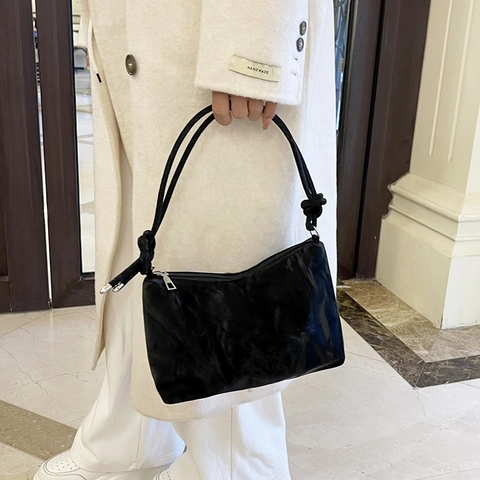 Borsa A Spalla Chic Pelle PU Trama Increspata Dettaglio Tracolla Annodata Chiusura Lampo Minimalista Di Tendenza Donna