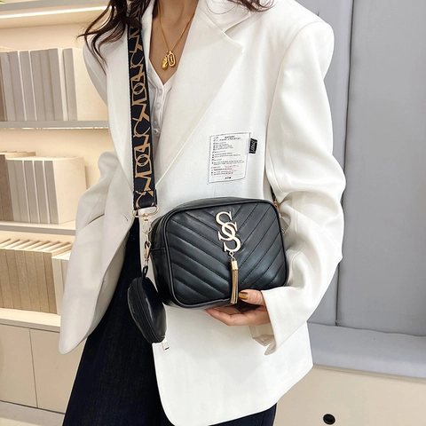 Fashion Women Quilted PU Leather Camera Bag Wide Strap Tassel Pendant Round Coin Purse Chic Crossbody Shoulder Bag