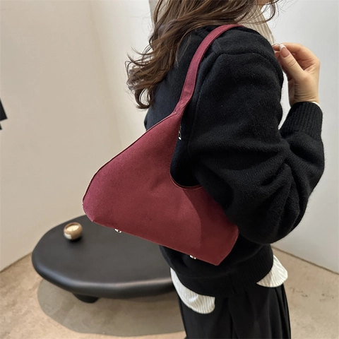 Borsa Sottobraccio Da Donna In PU Opaco Retrò Consistenza Scamosciata Mezzaluna Borsa A Tracolla Autunno Inverno