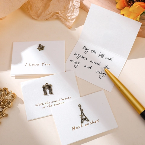 Biglietto di Auguri Vintage con Ciondolo in Metallo Busta Natale Capodanno Matrimonio Compleanno Carta di Carta Messaggi