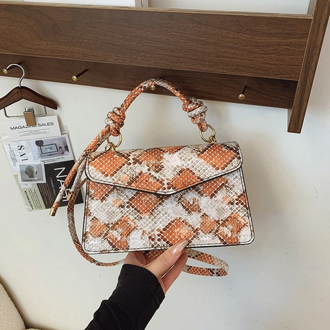 Fashion Snakeskin Pattern PU Leather Flap Square Bag For Women Trendy Knotted Handle Shoulder Crossbody Handbag Stylish Purse