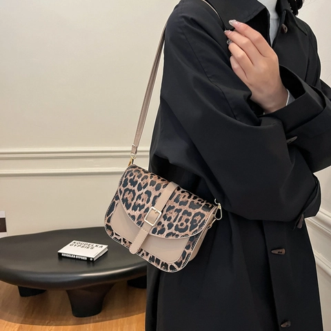 Bolso de Hombro de Mujer Patchwork de Leopardo Cuero PU Bolso Bandolera Retro Moda Bolso Pequeño con Solapa Cuadrada Diario