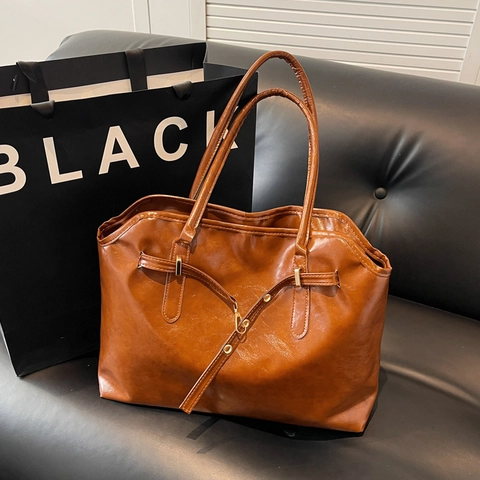 Women Vintage PU Leather Tote Bag Large Capacity Glossy Shoulder Bag Retro Commuter Handbag With Belt Buckle Decor Office Lady Daily Purse