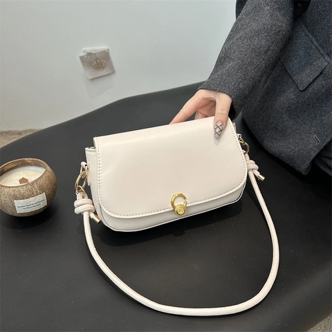 Fashion Minimalist PU Leather Underarm Bag For Women Vintage Square Shoulder Bag With Metal Lock Knotted Strap Handbag