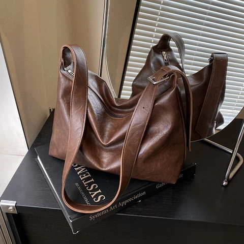 Women Large Capacity PU Leather Shoulder Bag Retro Hobo Tote Bag With Adjustable Strap Solid Color Casual Commuter Handbag