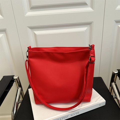 Sac Fourre-Tout Minimaliste En Cuir PU Pour Femmes Grande Capacité Sac À Épaule Décontracté Pour Le Quotidien