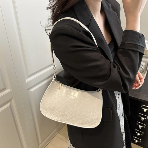 Women Vintage Crocodile Pattern Underarm Bag Stylish PU Leather Shoulder Bag Solid Color Minimalist Hobo Bag For Daily Party