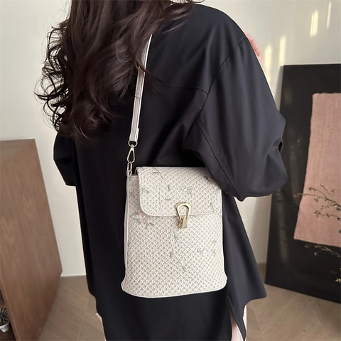 Dames Bloemen Borduurwerk Geweven Emmer Tas Stro Schoudertas Zomer Strand Crossbody Tas Retro Mode Handtas