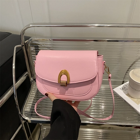 Women Minimalist PU Leather Saddle Bag With U-Shaped Metal Buckle Retro Solid Color Crossbody Shoulder Bag For Daily Fashion