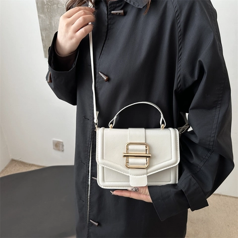 Damen Retro Minimalistisch PU Leder Kleine Quadratische Tasche Gold Metallschnalle Schulter Umhängetasche Für Alltag Mode Handtasche