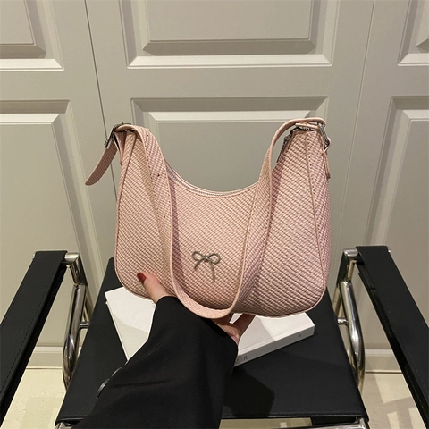 Dames Vintage Schoudertas Met Geweven Textuur En Metalen Strik Franse Stijl Halve Maan Onderarmtas Mode Casual PU Hobo Tas