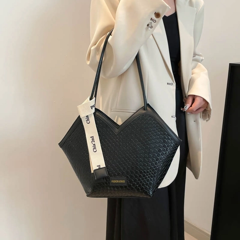 Große Kapazität Gewebte Textur PU Leder Tragetasche V-Ausschnitt Umhängetasche Mit Buchstabengurt Vintage Pendler Handtasche Für Damen