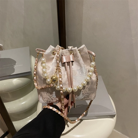 Élégant Sac Seau en Satin Brodé Nouveau Style Chinois Poignée en Künstliche Perles Femme Vintage Jacquard Cordon de Serrage Sac à Épaule