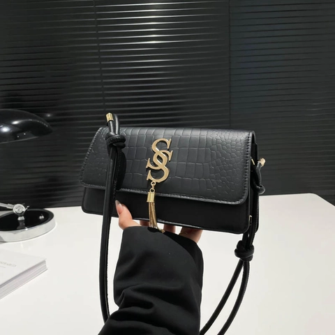 Damen Schultertasche Krokodilmuster PU Leder Metall Logo Quaste Unterachseltasche Vielseitig Schick Modisch Elegant