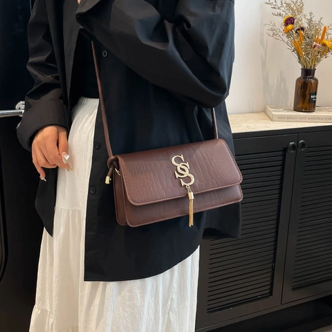 Sac à Épaule Rétro Motif Crocodile en Cuir PU pour Femme avec Gland Logo en Métal Sac Bandoulière Petit Sac Carré Mode