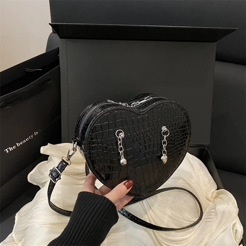 Borsa A Tracolla A Forma Di Cuore Da Donna Motivo Coccodrillo Pelle PU Pendente Catena Argento Moda