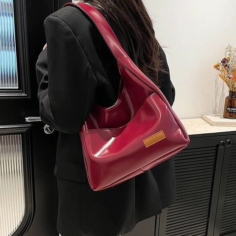 Vintage PU Leather Large Capacity Shoulder Bag For Women Minimalist Solid Color Hobo Tote Underarm Bag For Daily Commuter