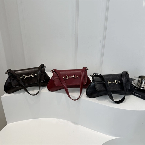Damen Vintage Kunstleder Unterarmtasche Gold Metall Trense Schnalle Retro Einzelschulter Baguette Tasche Für Den Alltag