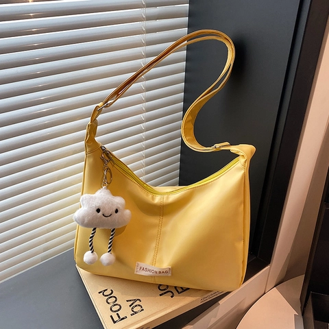 Borsa a Tracolla Hobo da Donna in Pelle PU Grande Capacità Etichetta con Lettere alla Moda Semplice Tinta Unita Casual