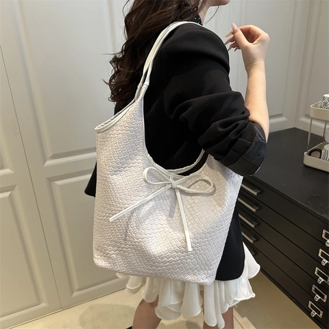 Women Large Capacity Woven PU Leather Tote Bag Retro Urban Shoulder Bag With Bowknot Decoration Solid Color Underarm Bag
