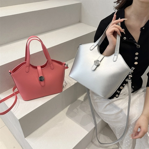 Damen Vintage PU Leder Eimertasche Minimalistische Schulter Umhängetasche Mit Metallschnalle Täglich Pendeln Mode Tote