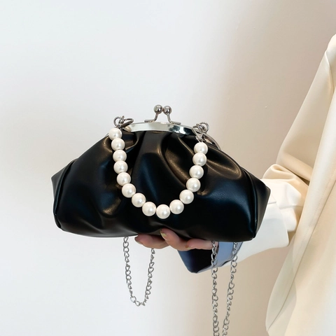 Women Pleated PU Leather Cloud Bag With Artificial Pearl Handle And Metal Chain Strap Fashion Kiss-lock Evening Shoulder Bag