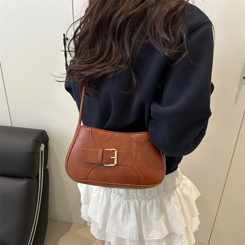Women's PU Leather Underarm Bag Minimalist Baguette Bag With Belt Buckle Vintage Shoulder Crossbody Handbag Knot Strap Zipper Closure