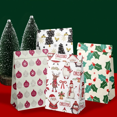 Sacs Cadeaux en Papier Kraft de Noël Impression Merry Christmas Motif Père Noël Bonhomme de Neige Renne Sacs d'Emballage de Bonbons pour Fête
