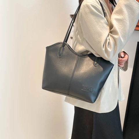 Vintage Large Capacity Contrast Color PU Leather Tote Bag For Women Fashion Simple Single Shoulder Underarm Commuting Bag