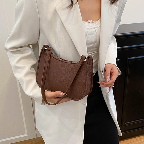 Borsa Sottobraccio in Pelle PU Martellata Urbana Semplice da Donna Vintage Hobo Baguette Borsa per Pendolarismo Quotidiano Festa