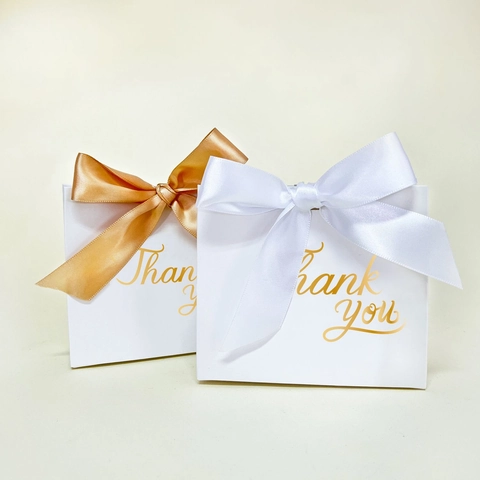 Minimalist Gold Foil Thank You Gift Candy Box With Satin Ribbon For Wedding Party Favor Souvenir White Cardstock Packaging