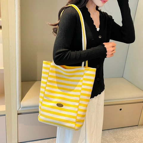 Borsa Tote da Donna a Righe in Maglia Grande Capacità Borsa a Tracolla Casual Semplice per Uso Quotidiano Versatile