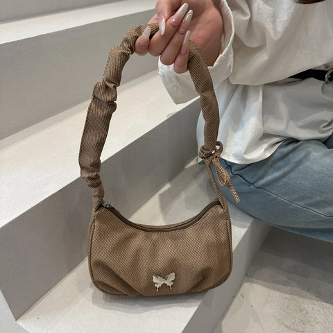 Niche Design Butterfly Ornament Shoulder Bag Women Pleated Ruched Strap Crescent Hobo Bag Retro French Style Underarm Handbag